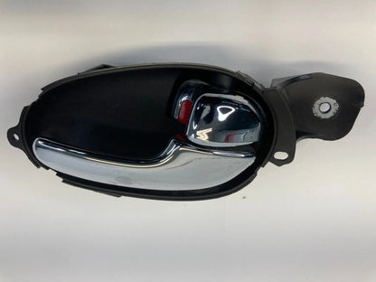 2002-2009 GMC ENVOY FRONT RIGHT PASSENGER SIDE INTERIOR DOOR HANDLE 107602 OEM