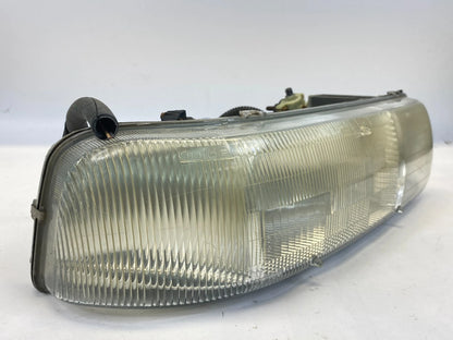 00-06 CHEVY TAHOE SUBURBAN RH PASSENGER SIDE HEADLIGHT HEAD LAMP ASSEMBLY OEM