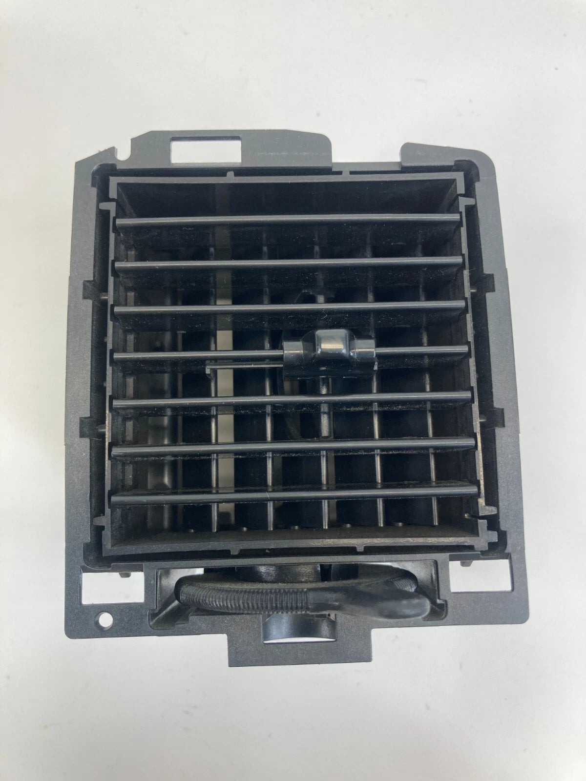 1998-2011 MERCURY GRAND MARQUIS DASH AC AIR VENT HEATER GRILLE F8AH-19C682-AB