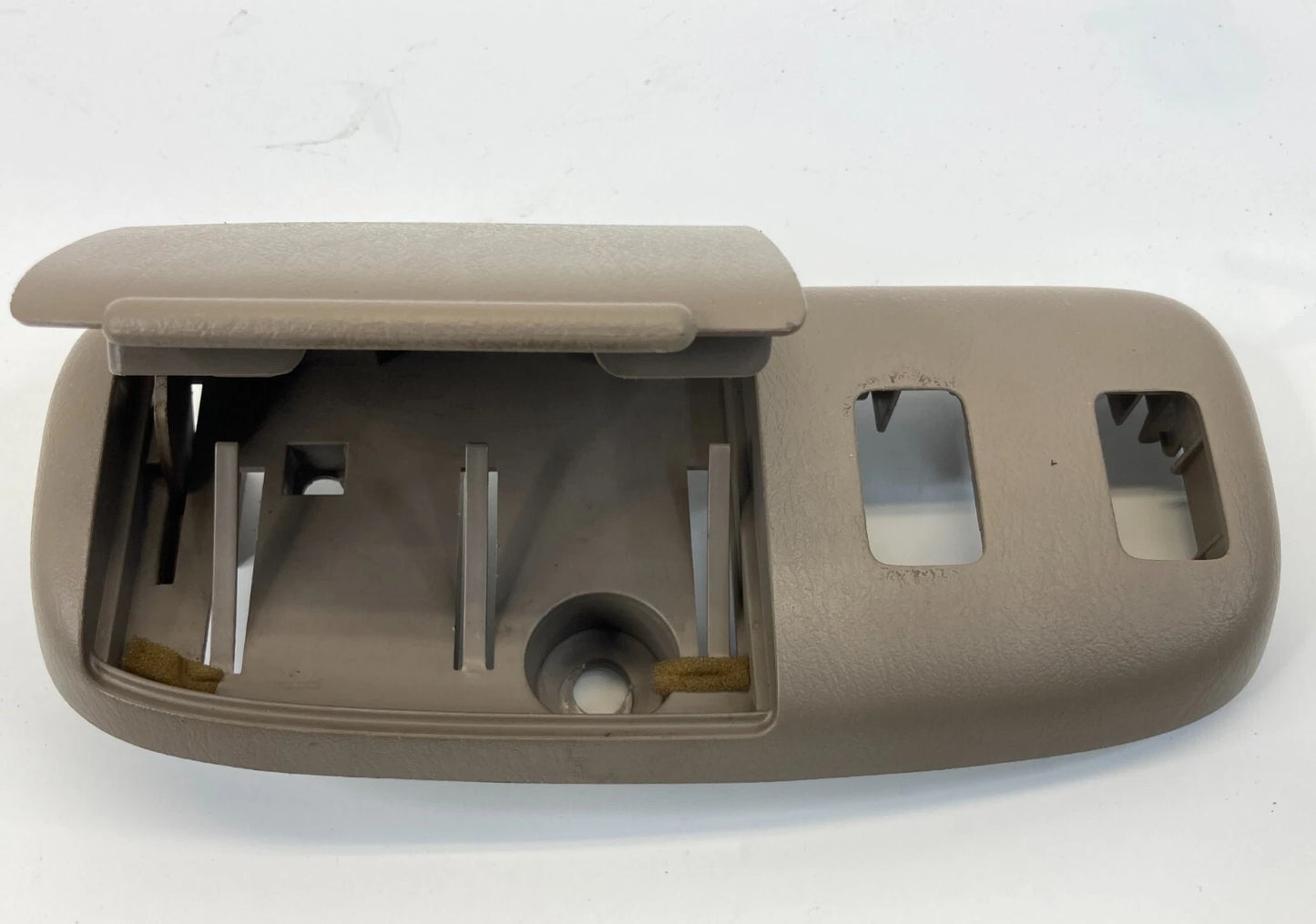 1996-1998 TOYOTA 4RUNNER OVERHEAD CONSOLE SUNROOF STORAGE COMPARTMENT 192167 OEM
