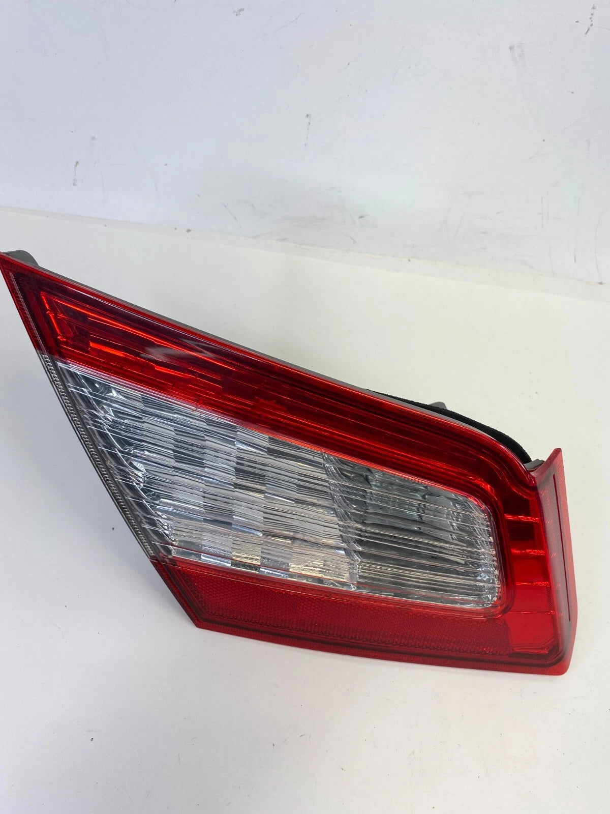 2009-2012 MITSUBISHI GALANT REAR LEFT INNER TRUNK LID TAILLIGHT LAMP OEM