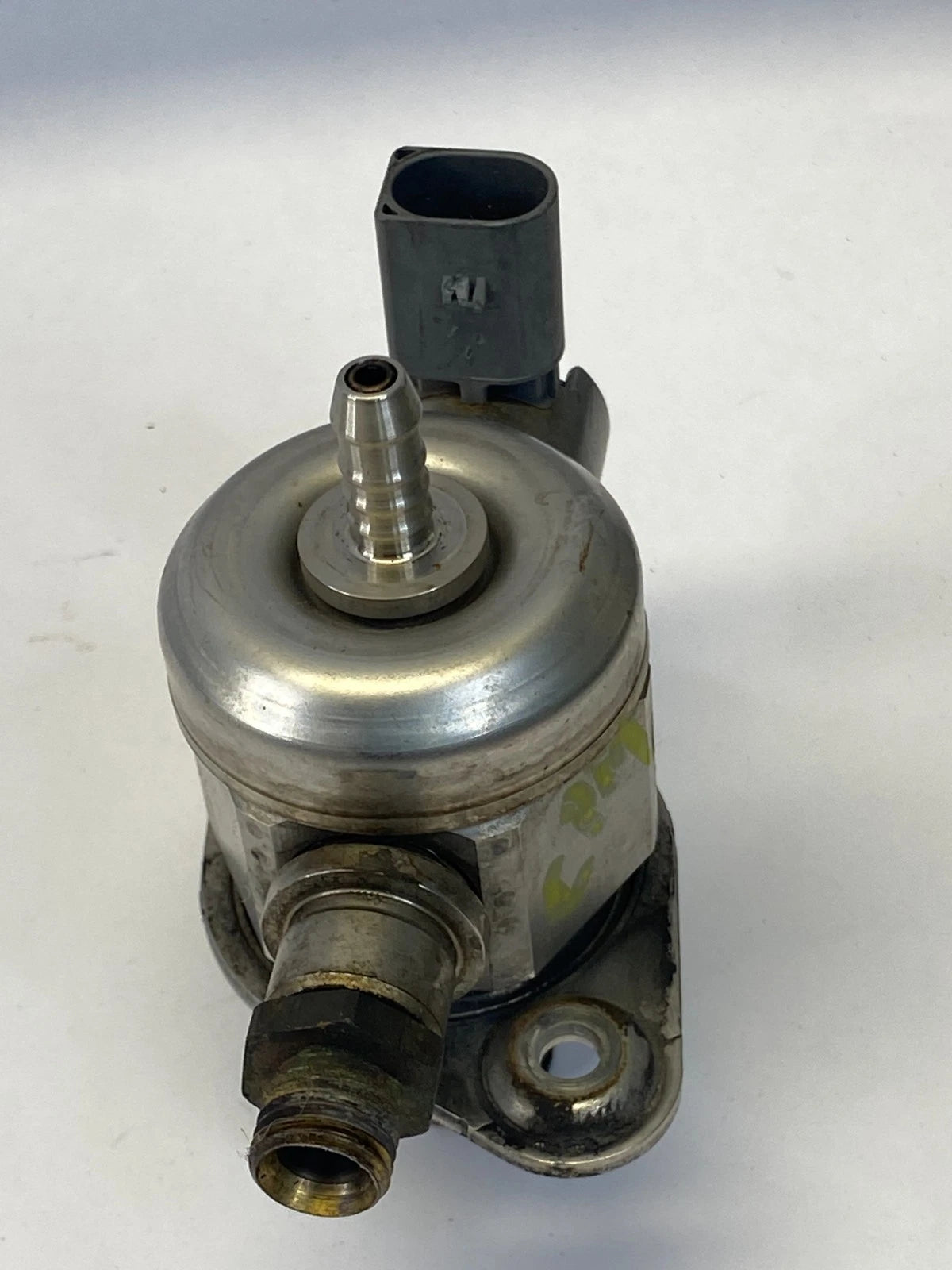 2010-2017 VOLKSWAGEN CC 2.0L L4 TURBO ENGINE HIGH PRESSURE FUEL PUMP 06H127025N