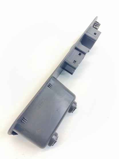 2005-2007 FORD FIVE HUNDRED FRONT RIGHT WINDOW SWITCH BEZEL TRIM 6G13-5422896-A