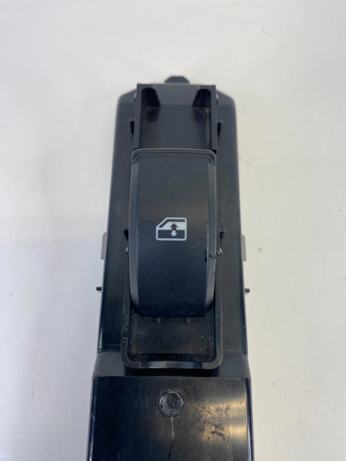 2003-2011 SAAB 9-3 REAR LEFT DOOR WINDOW SWITCH W/O PINCH 12771993 12772020