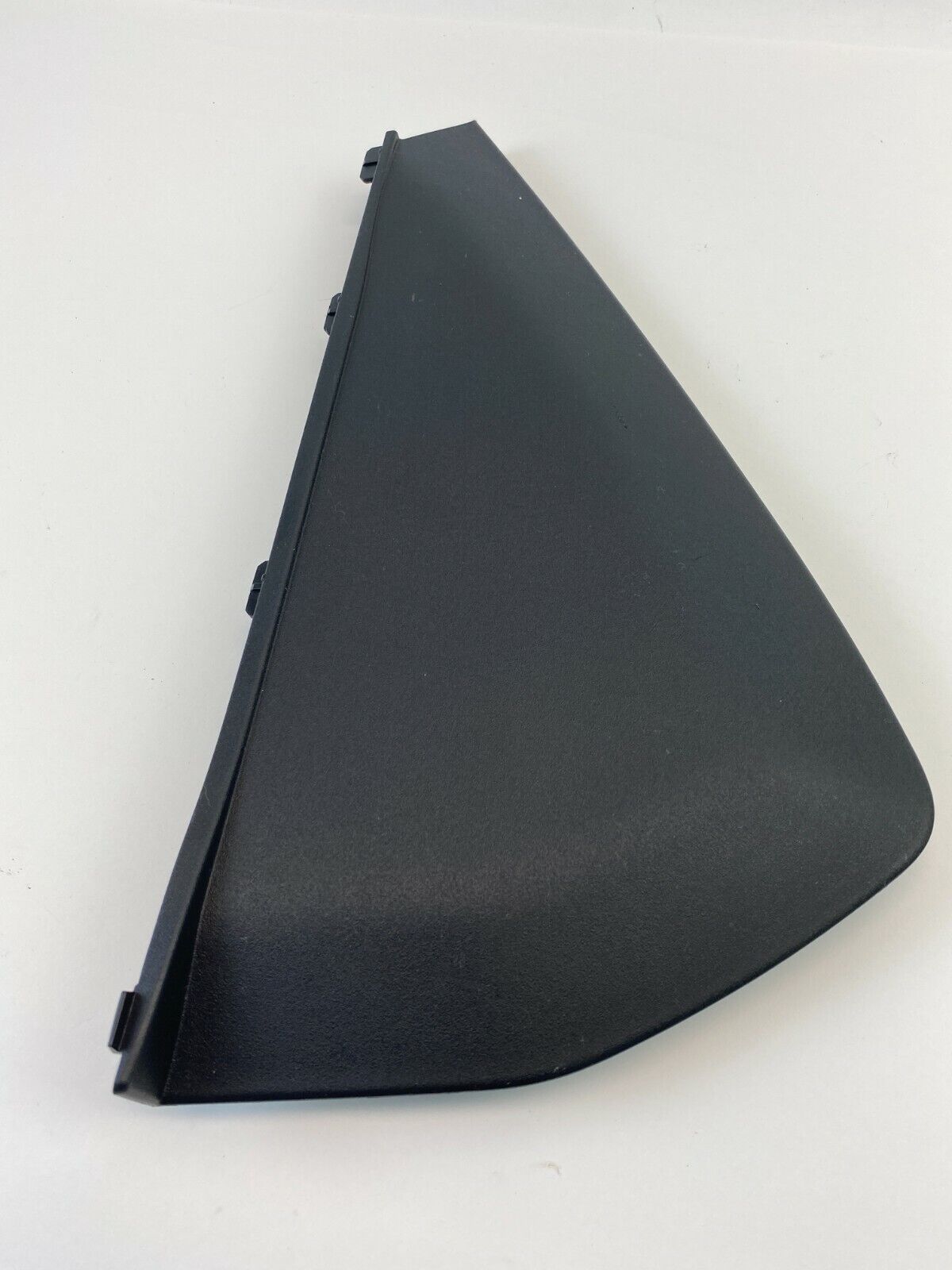 08-13 Nissan Rogue Front Right Side Dash End Cap Cover Trim Panel 68498-JM00A