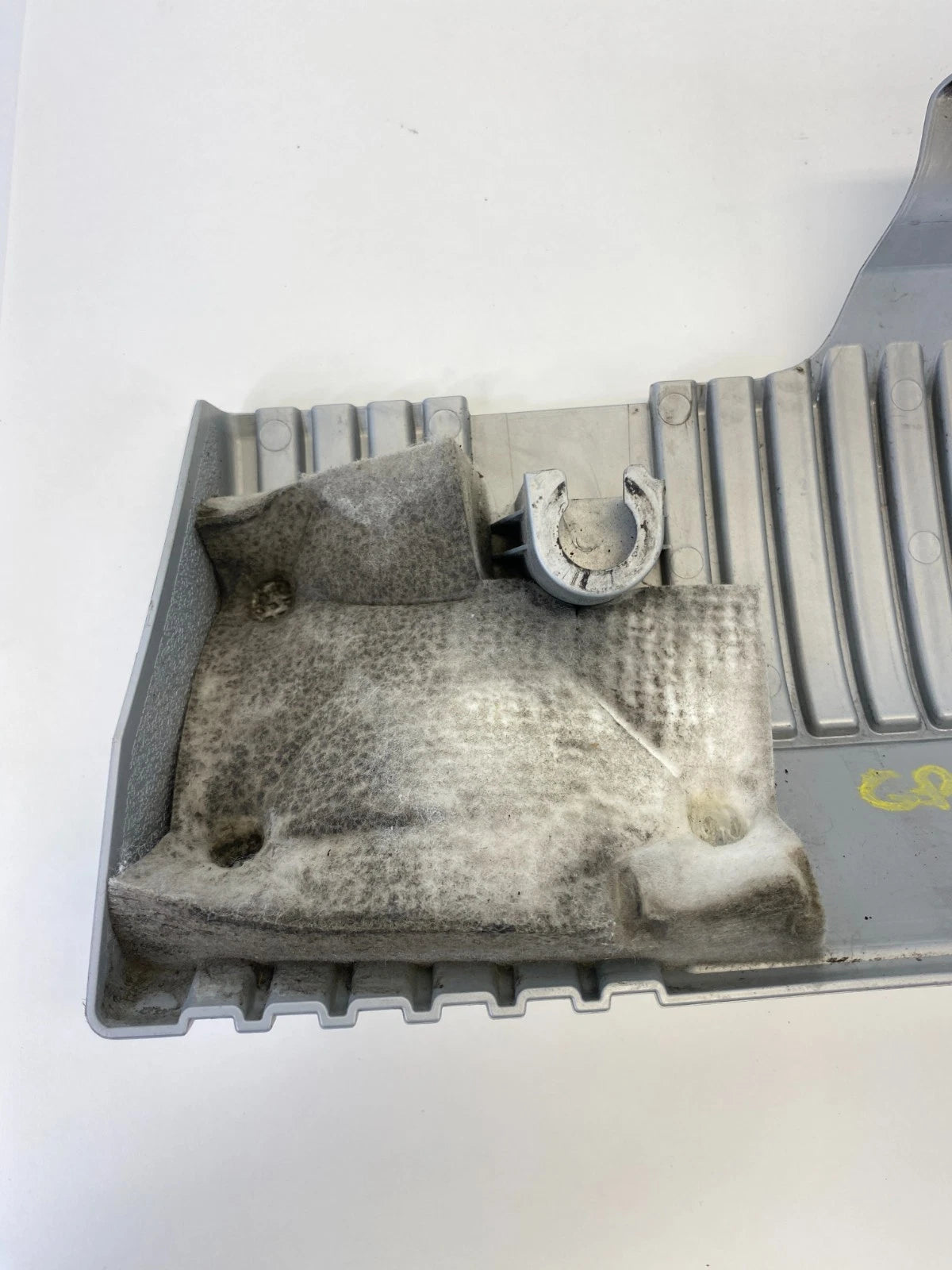 2010-2015 TOYOTA PRIUS ENGINE COVER HYBRID SYNERGY DRIVE OEM FACTORY 11212-37090