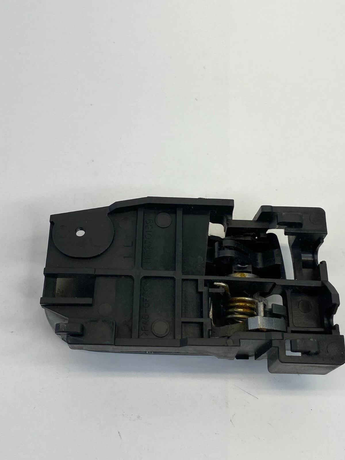 2008-2012 MITSUBISHI GALANT FRONT LEFT DRIVER SIDE INTERIOR DOOR HANDLE MR970139