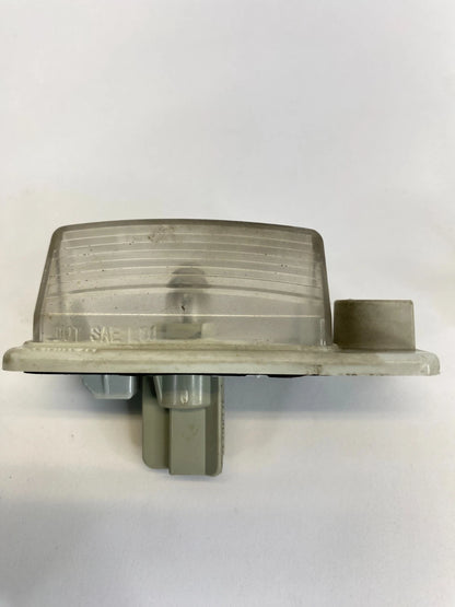 2007-2012 NISSAN ALTIMA LICENSE PLATE LIGHT LAMP TAG HOUSING LENS PAIR OEM