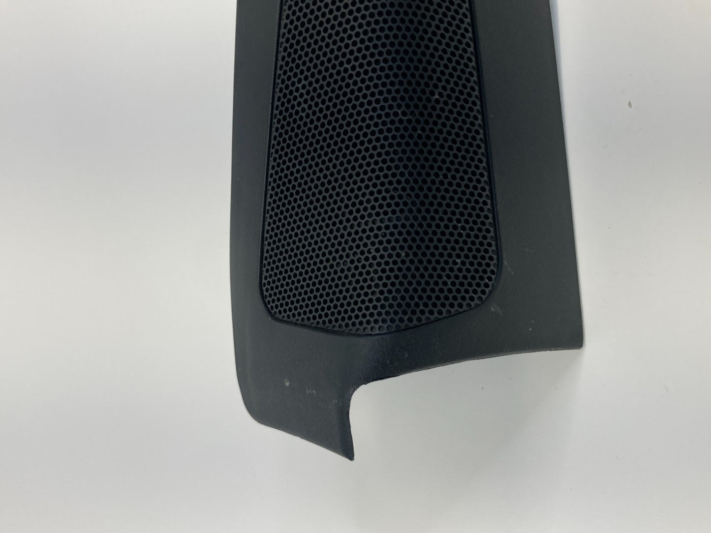 2004-2009 Toyota Prius Right Side Door Tweeter Speaker w/ Cover 67491-47020 OEM