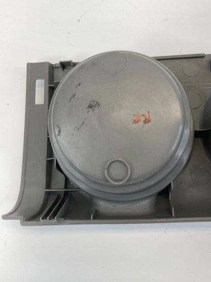 04-10 TOYOTA SIENNA REAR RIGHT SIDE 3RD ROW PANEL DUAL CUP HOLDER 64745-AE010