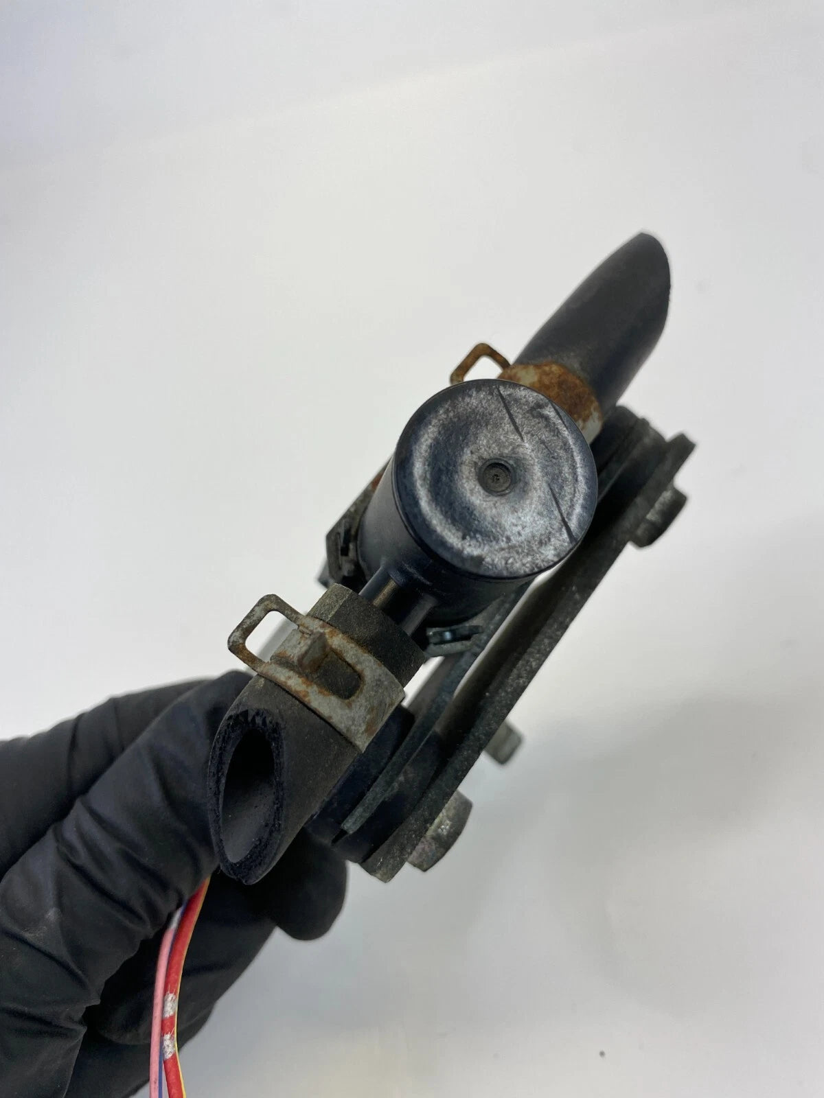 2009-2017 NISSAN MURANO VAPOR VALVE CANISTER PURGE SOLENOID ASSEMBLY OEM