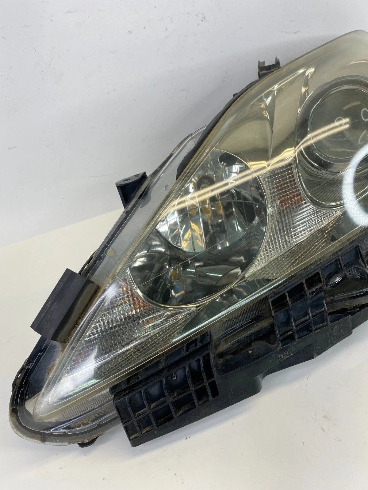 06 07 08 LEXUS IS250 IS250 LEFT DRIVER HEADLIGHT HEADLAMP HALOGEN 5211653020 OEM