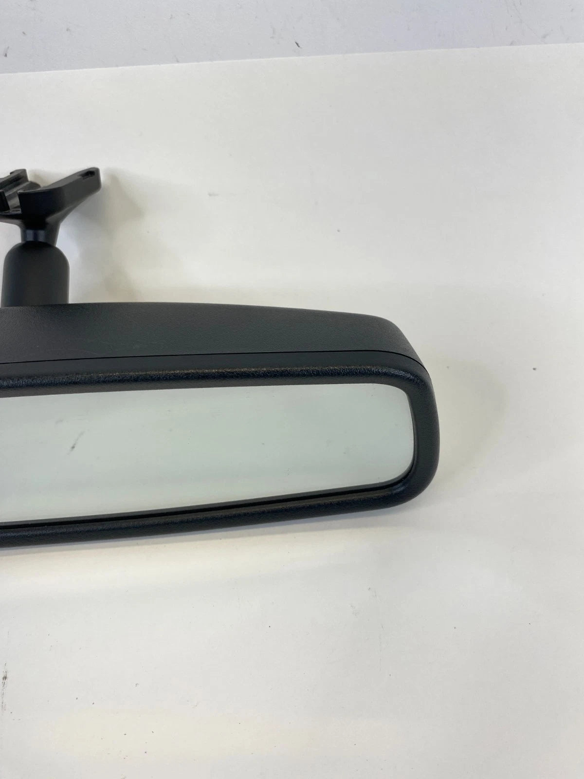 16-19 FORD INTERCEPTOR UTILITY REAR VIEW MIRROR AUTO DIMMING W/ CAMERA DISPLAY