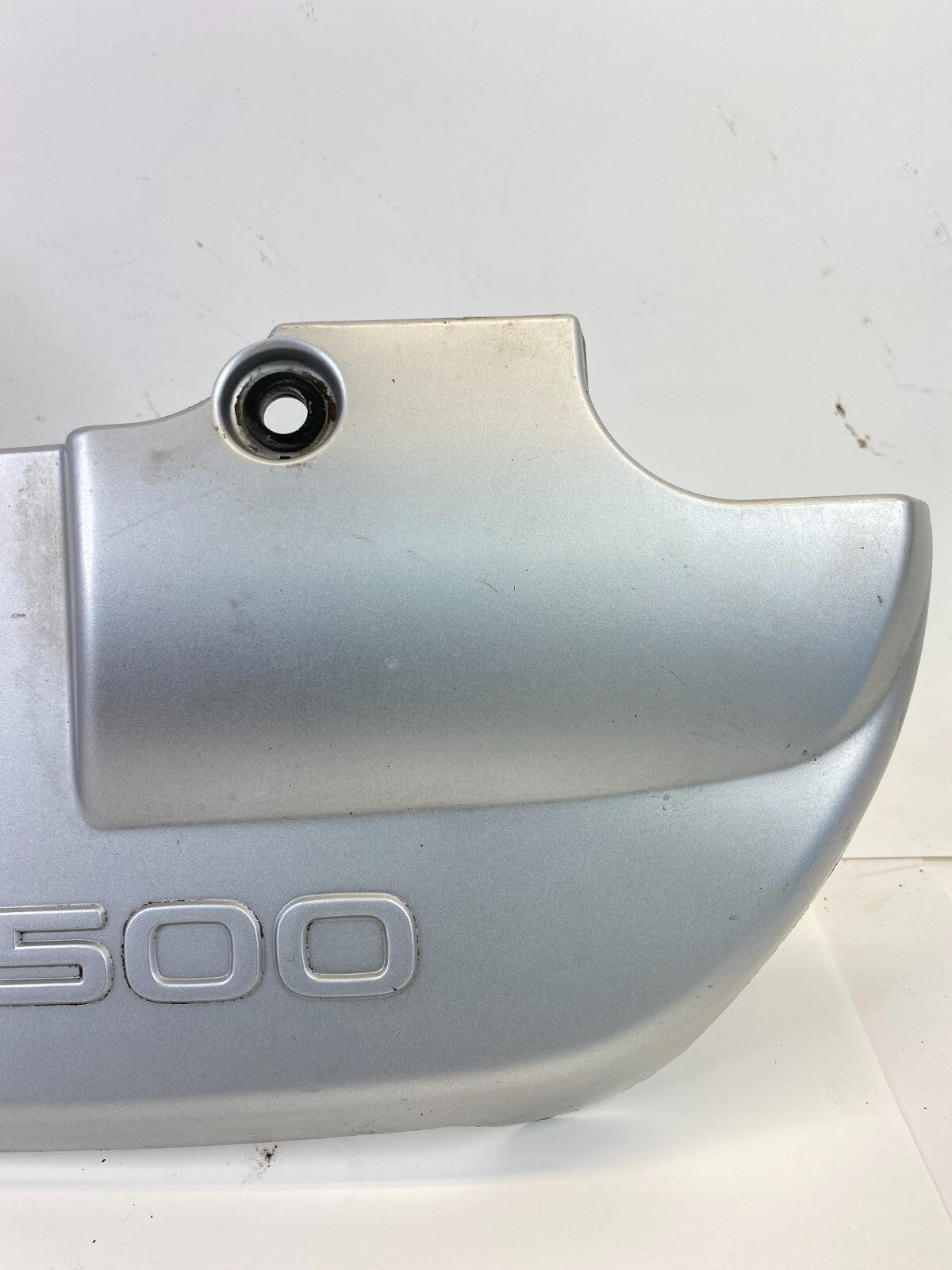 2001 2002 2003 2004 Nissan Pathfinder 3.5L V6 3500 Engine Cover Ornament Trim