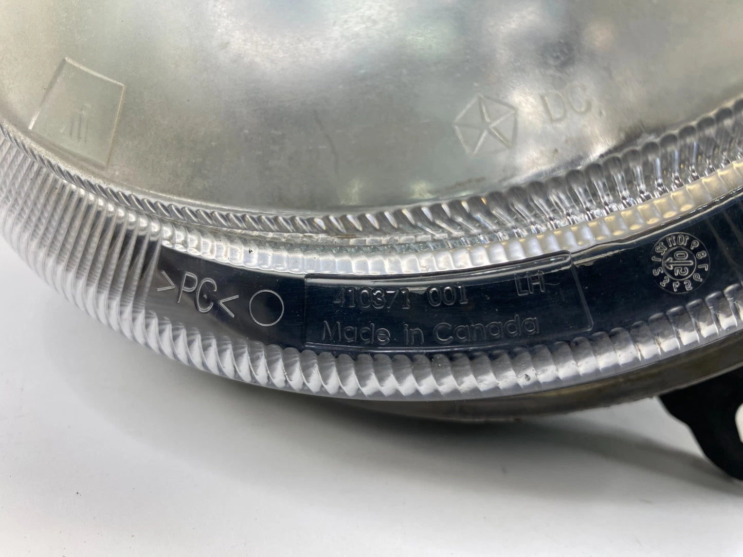 2007-2017 JEEP PATRIOT LEFT DRIVER SIDE FRONT HEADLIGHT HEADLAMP HALOGEN OEM