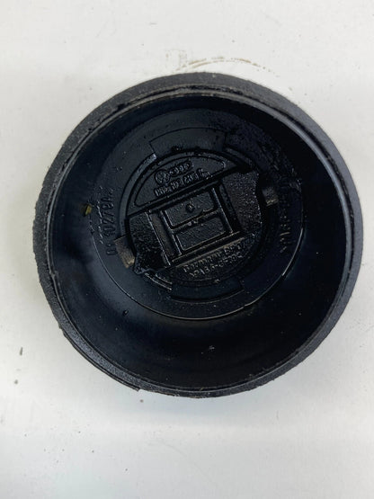 2006-2013 AUDI A3 2.0L 2009-2013 A3 QUATTRO ENGINE OIL FILLER CAP LID COVER OEM