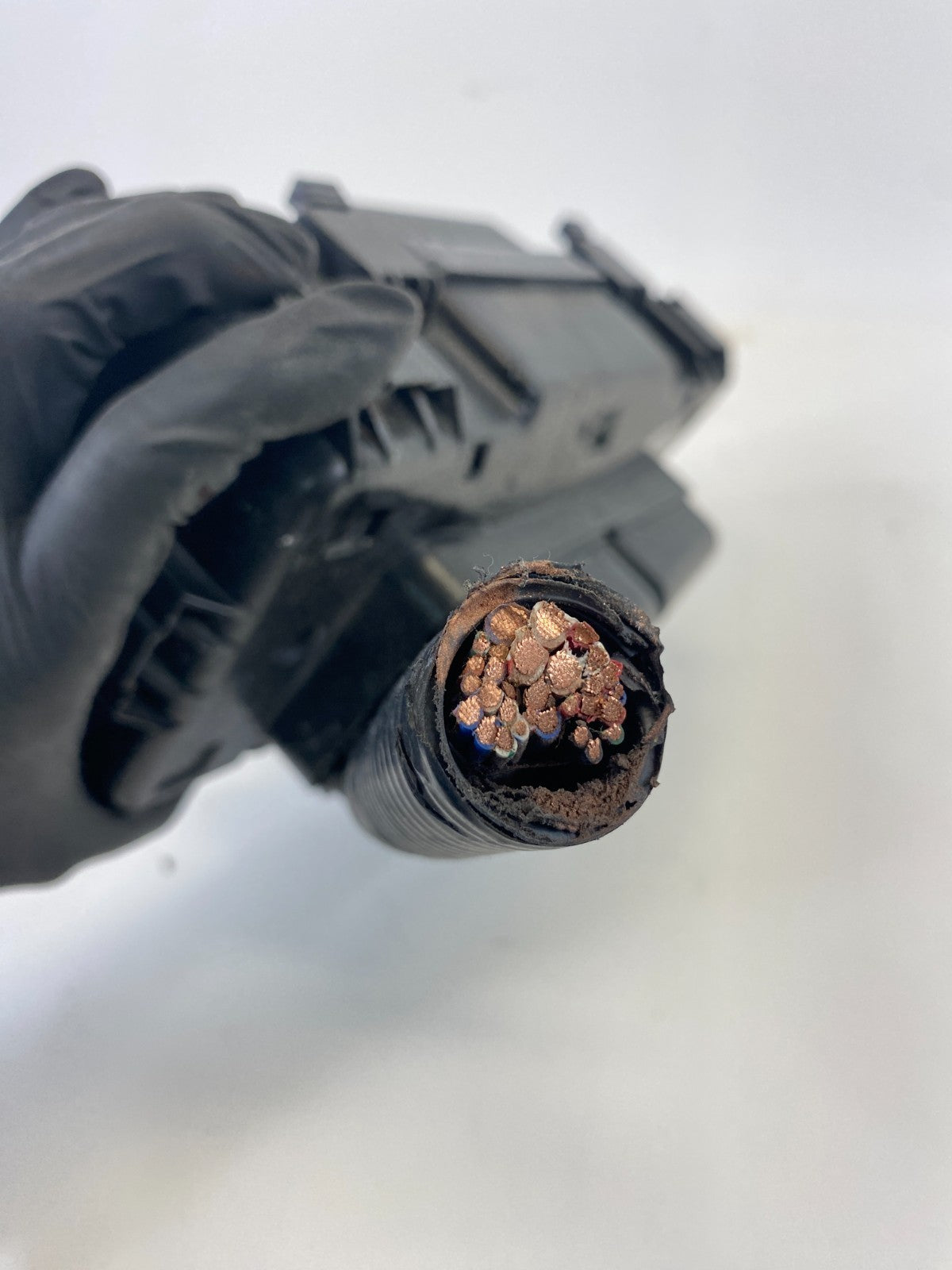 2004 2005 Honda Civic 1.7L Engine Compartment Fuse Relay Box Fusebox S5A-A12 OEM