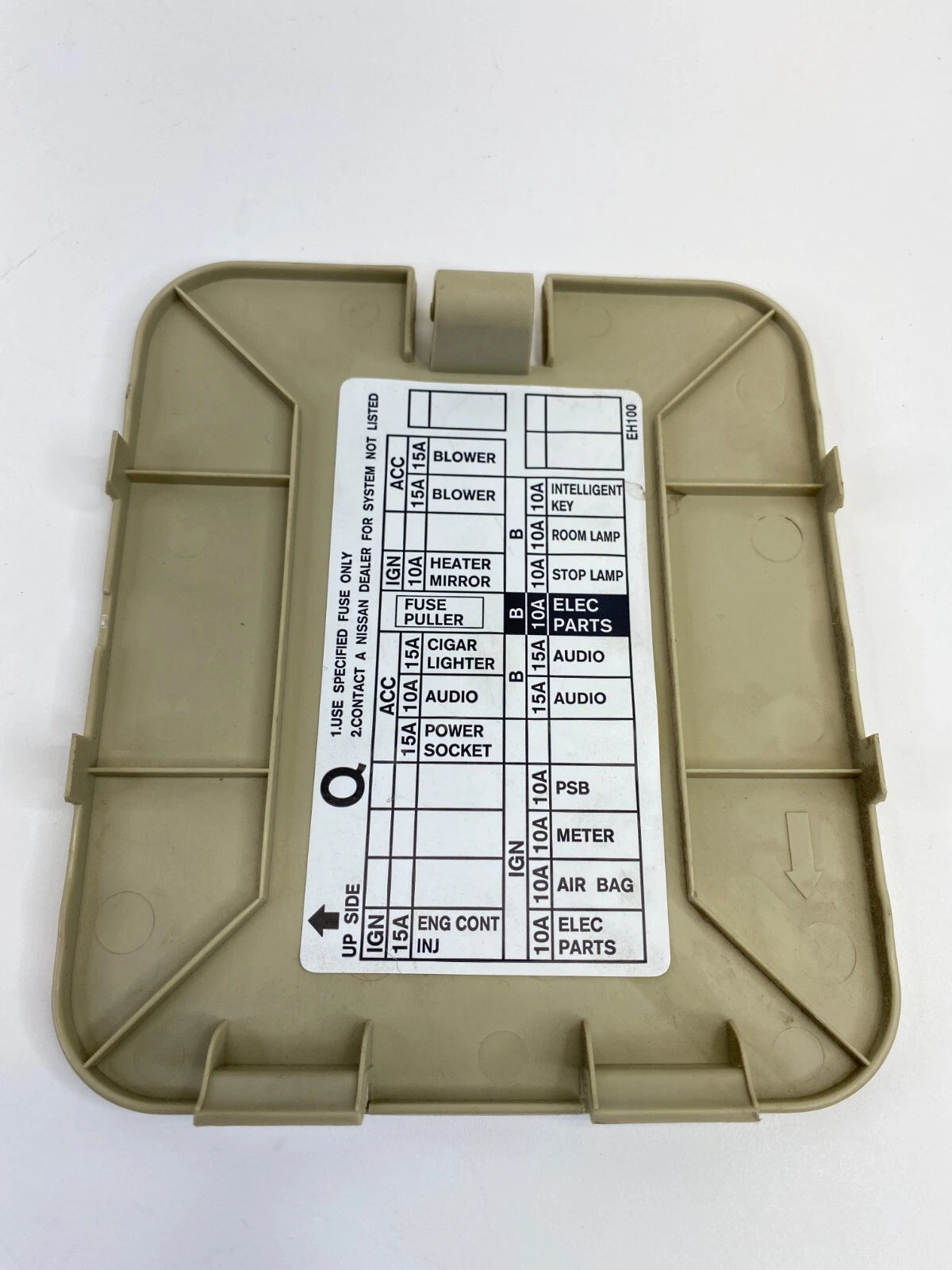 2006-2010 INFINITI M35 M45 KICK PANEL FUSE BOX LID COVER CAP TRIM OEM