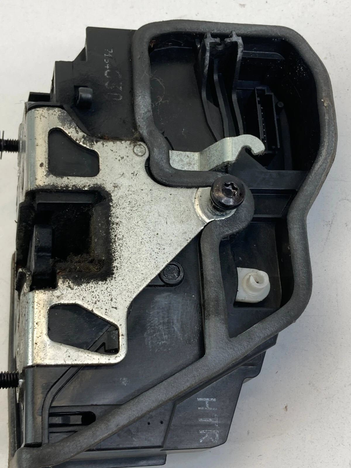 2004-2010 BMW X3 3.0 REAR RIGHT BACK DOOR LOCK LATCH RELEASE ACTUATOR 7154630
