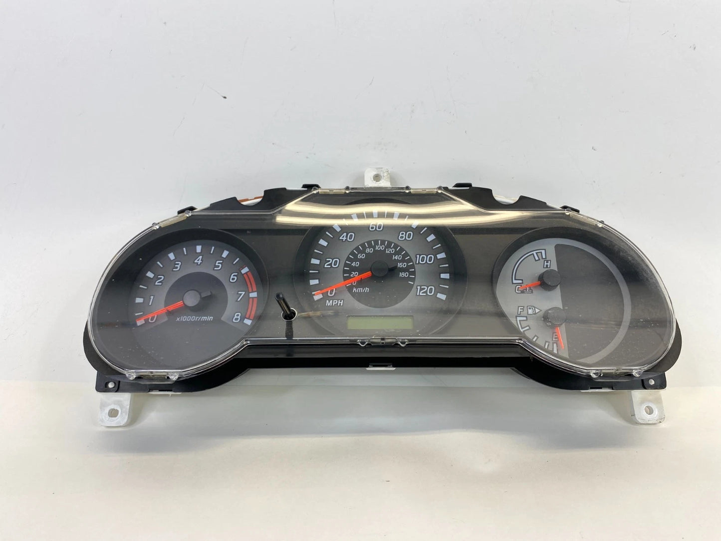 03 04 Nissan Xterra Speedometer Instrument Cluster Gauges 196K Miles 24810-2Z903