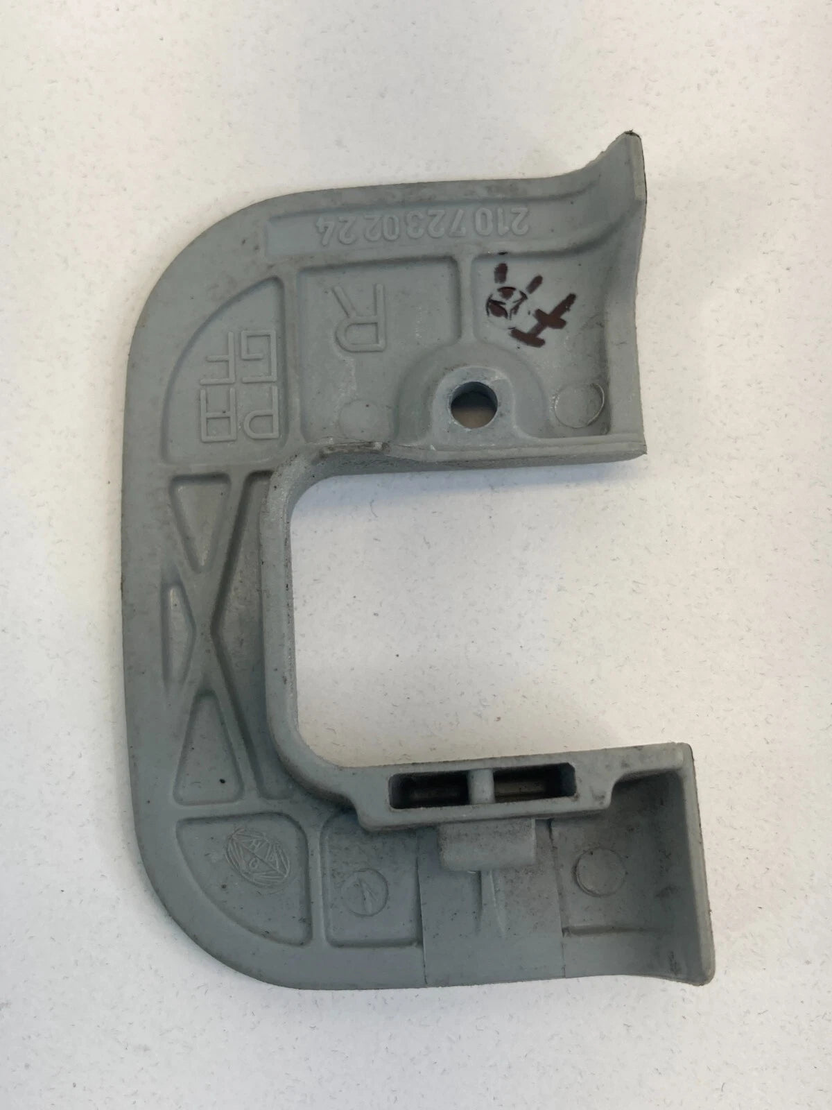 99-03 MERCEDES-BENZ CLK430 FR RH INNER EDGE GUARD COVER TRIM UNIT OEM 2107230224