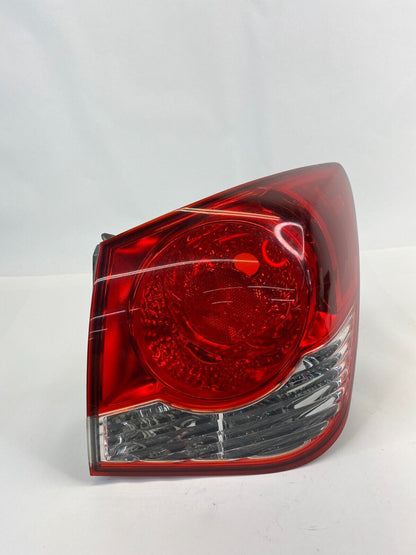 2011-2016 Chevrolet Cruze Rear Right Passenger Side Outer Tail Light Taillight