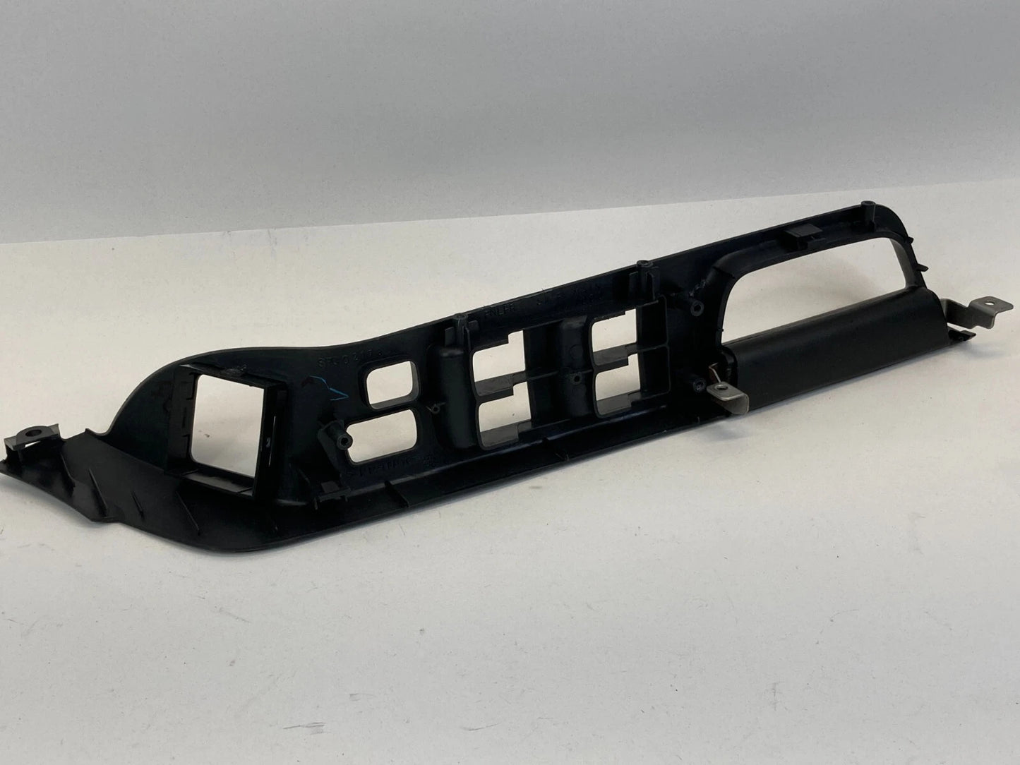 2008-2017 MITSUBISHI LANCER FR LH DRIVER DOOR MASTER WINDOW SWITCH BEZEL SPC0217