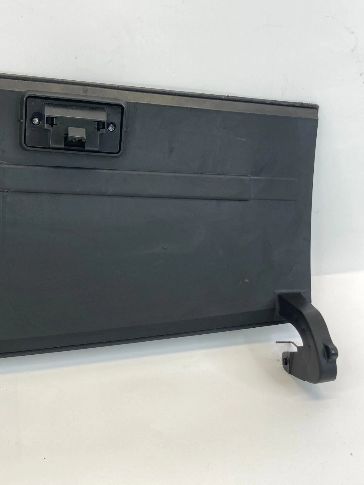 2009-2010 DODGE JOURNEY UPPER DASH GLOVE BOX COMPARTMENT DOOR BLACK OEM