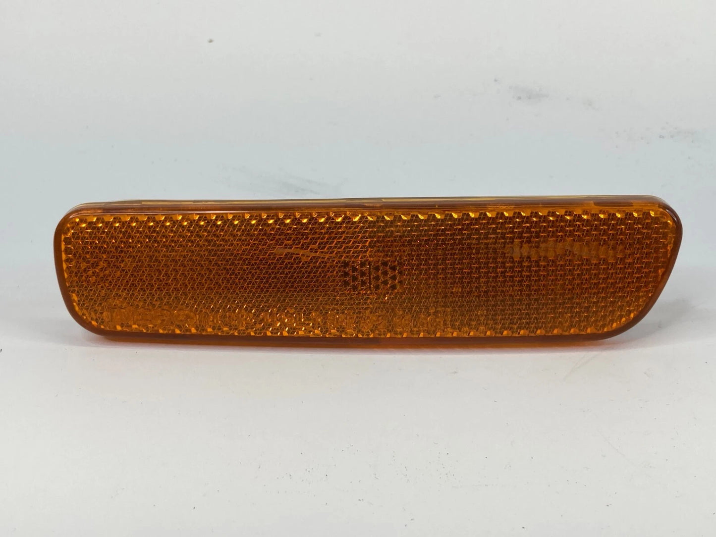 1999 00 01 02 2003 LEXUS RX300 FRONT BUMPER MARKER LIGHT LAMP OEM