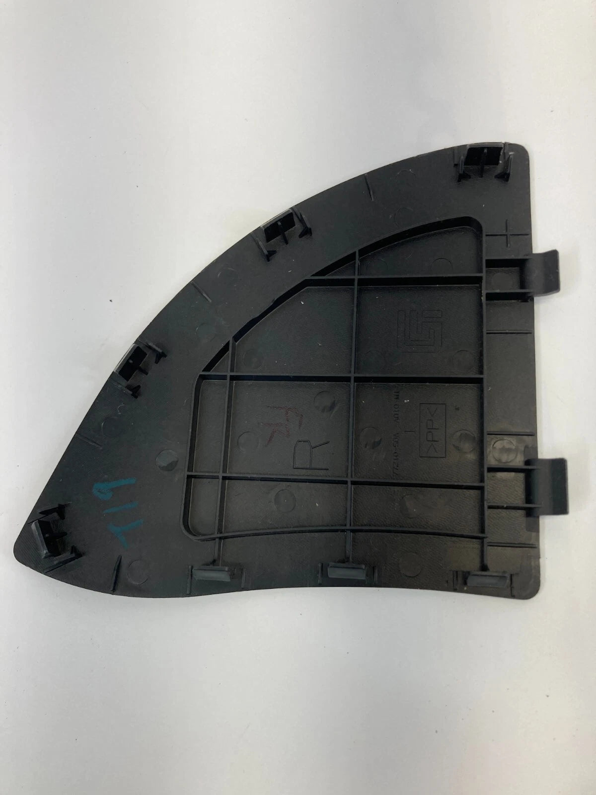 2003-2007 HONDA ACCORD DASH RIGHT PASSENGER SIDE END CAP TRIM 77210-SDA-A010-M1