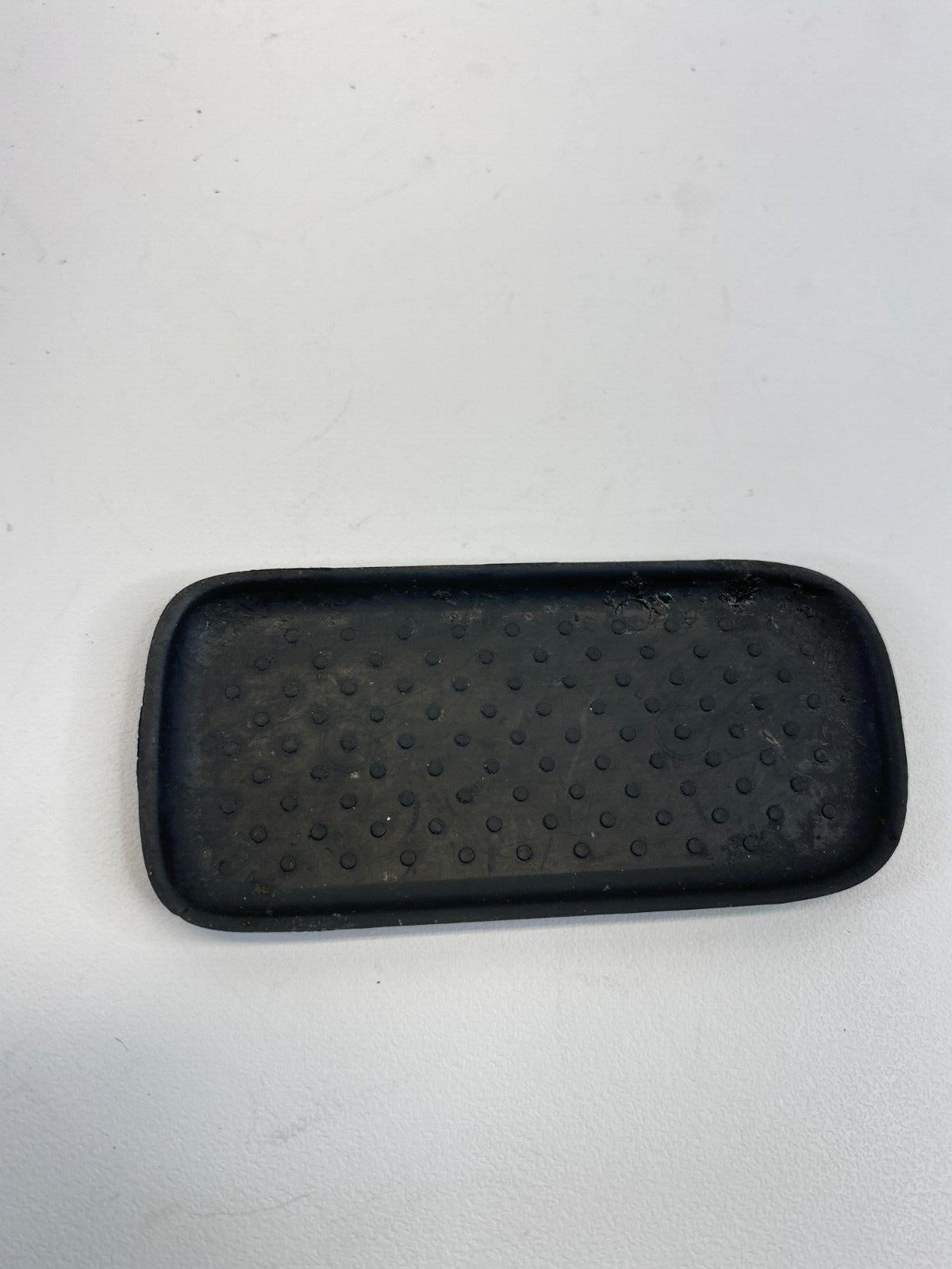 02 03 04 05 06 Toyota Camry Front Right Door Armrest Mat Liner Insert 74243AA010