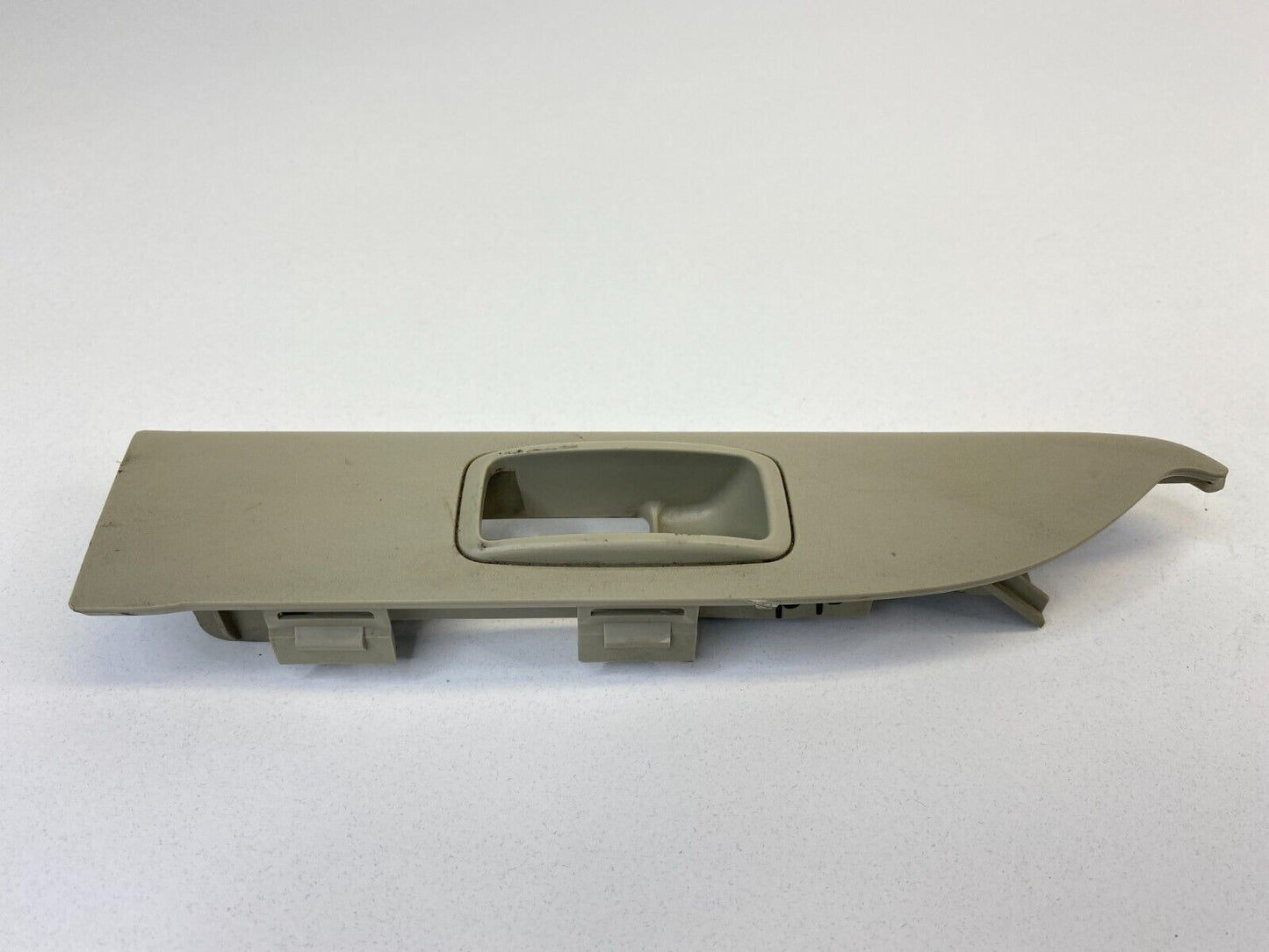 2003 2004 Infiniti G35 Rear Right Side Door Window Switch Bezel Trim 82960-AM600