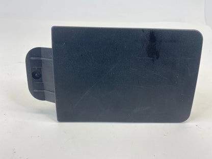 2013-2016 AUDI A4 FRONT RIGHT FLOOR SEAT WIRING CONNECTOR CAP CAVER 8J0971981