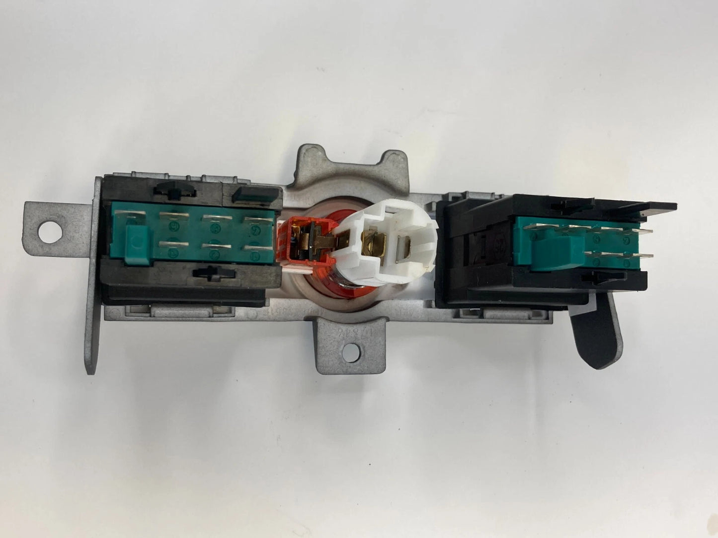 2005 2006 AUDI A6 QUATTRO REAR CONSOLE HEATED SEAT SWITCH POWER OUTLET OEM