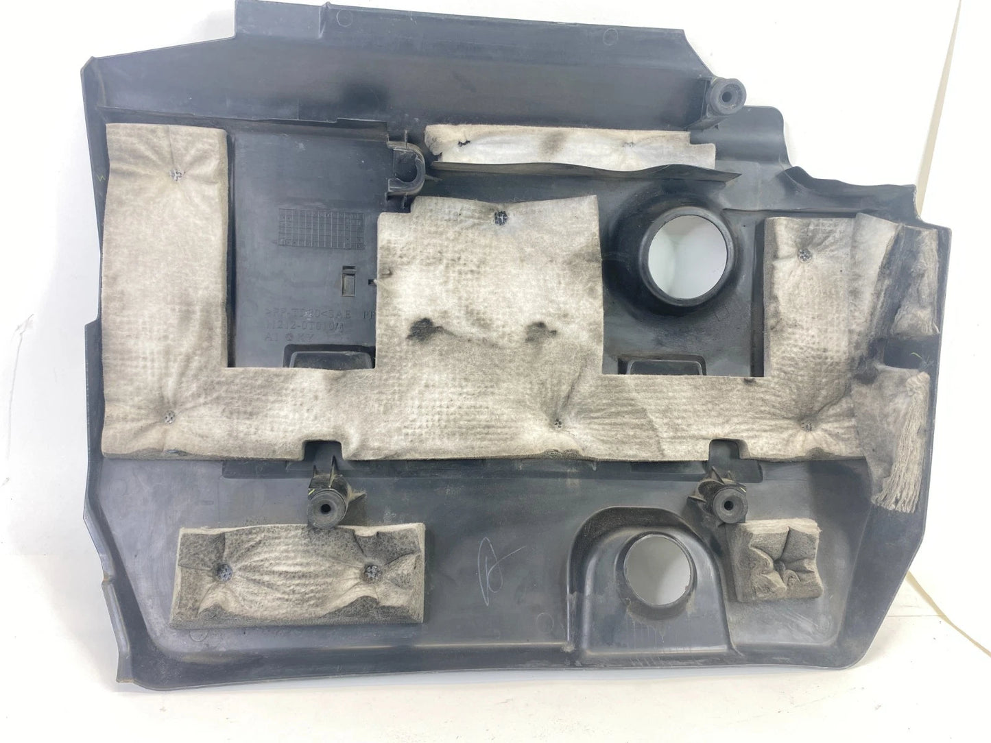 2009-2013 TOYOTA COROLLA 1.8L VVT-I ENGINE COVER LID SHIELD 11212-0T010