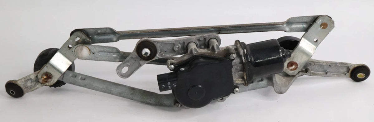 2013-2019 NISSAN SENTRA FRONT WINDSHIELD WIPER MOTOR LINKAGE BRACKET 28800-3SG1A