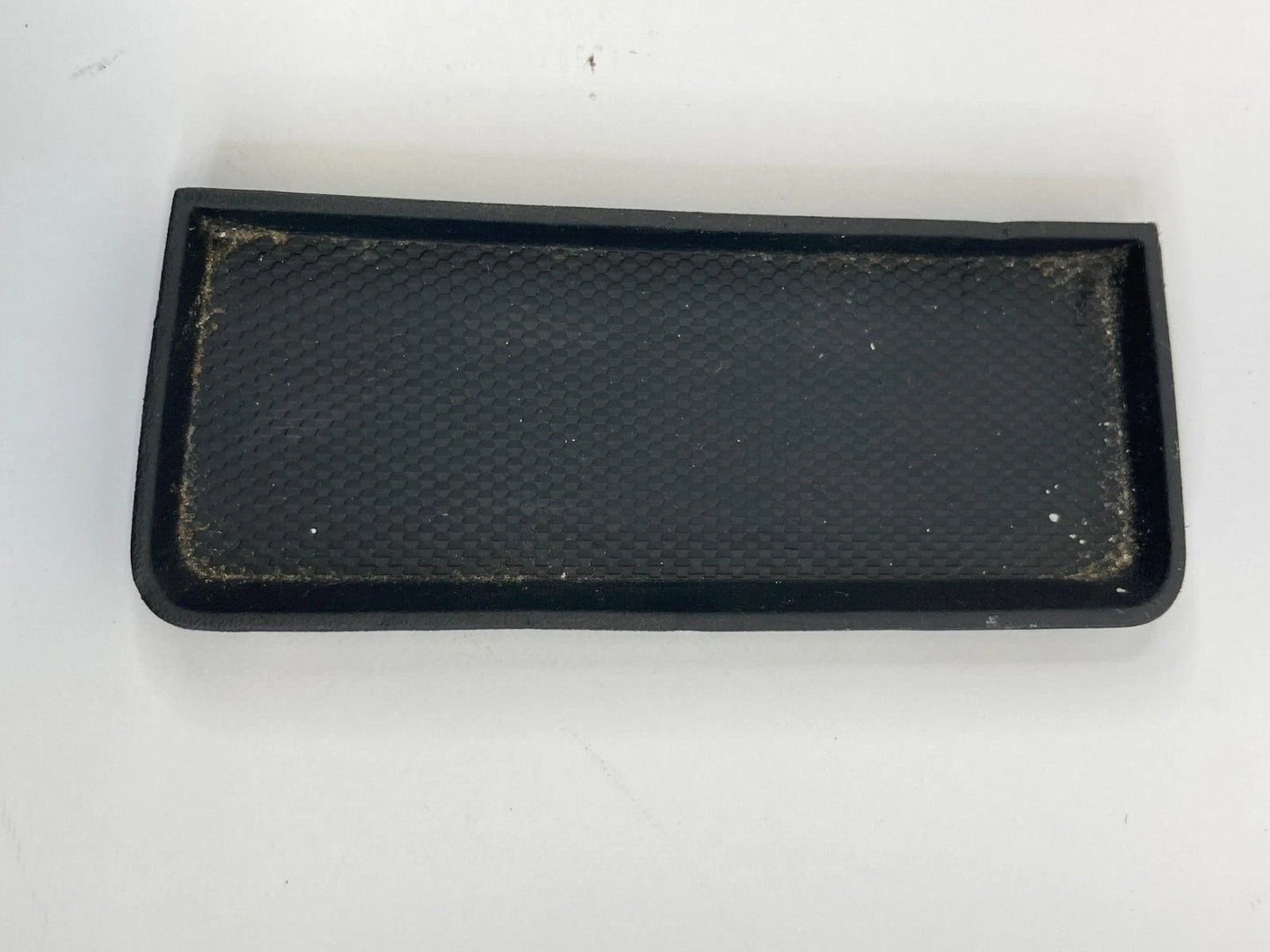 2010-2017 CHEVROLET EQUINOX FLOOR CENTER CONSOLE COMPARTMENT LINER MAT 25874749