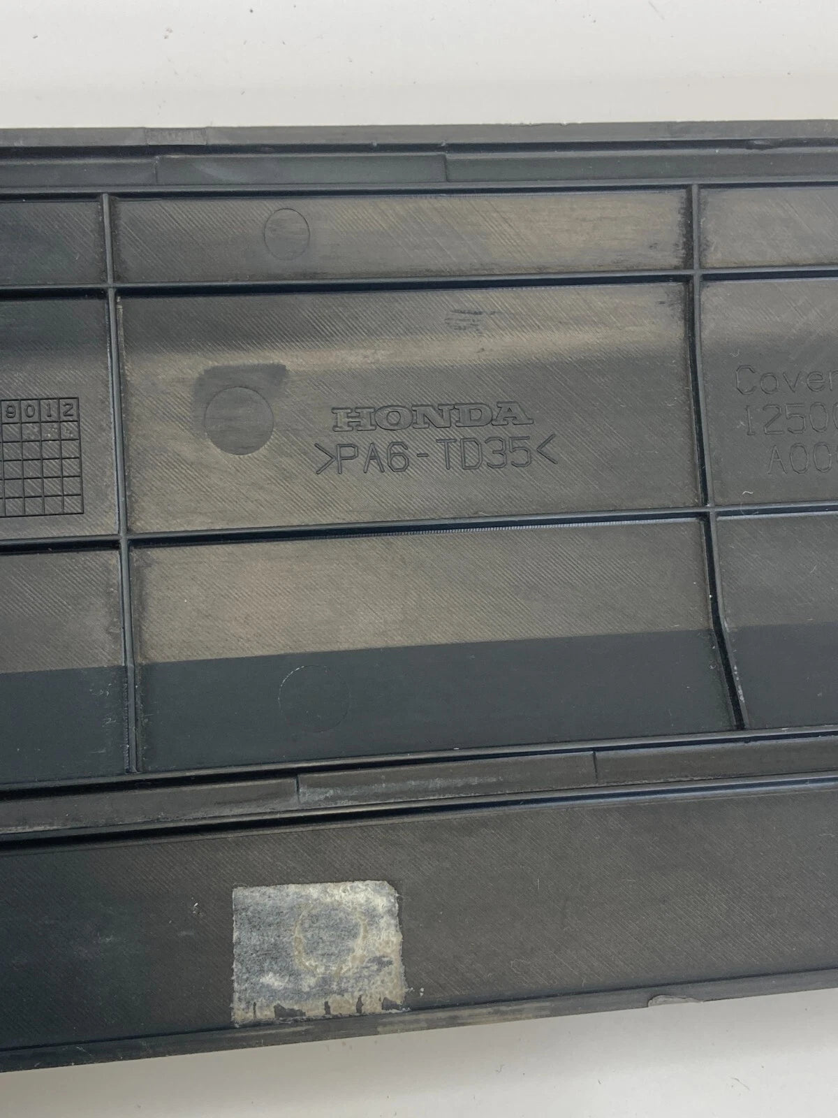 2007-2012 ACURA RDX 2.3L AWD ENGINE IGNITION COIL COVER CAP 12500-RWC-A00 OEM