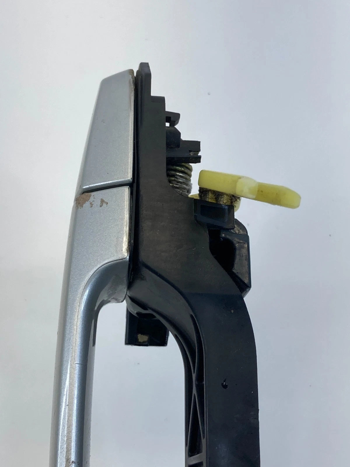 2002-2006 TOYOTA CAMRY REAR LEFT DRIVER SIDE EXTERIOR DOOR HANDLE ASSY OEM