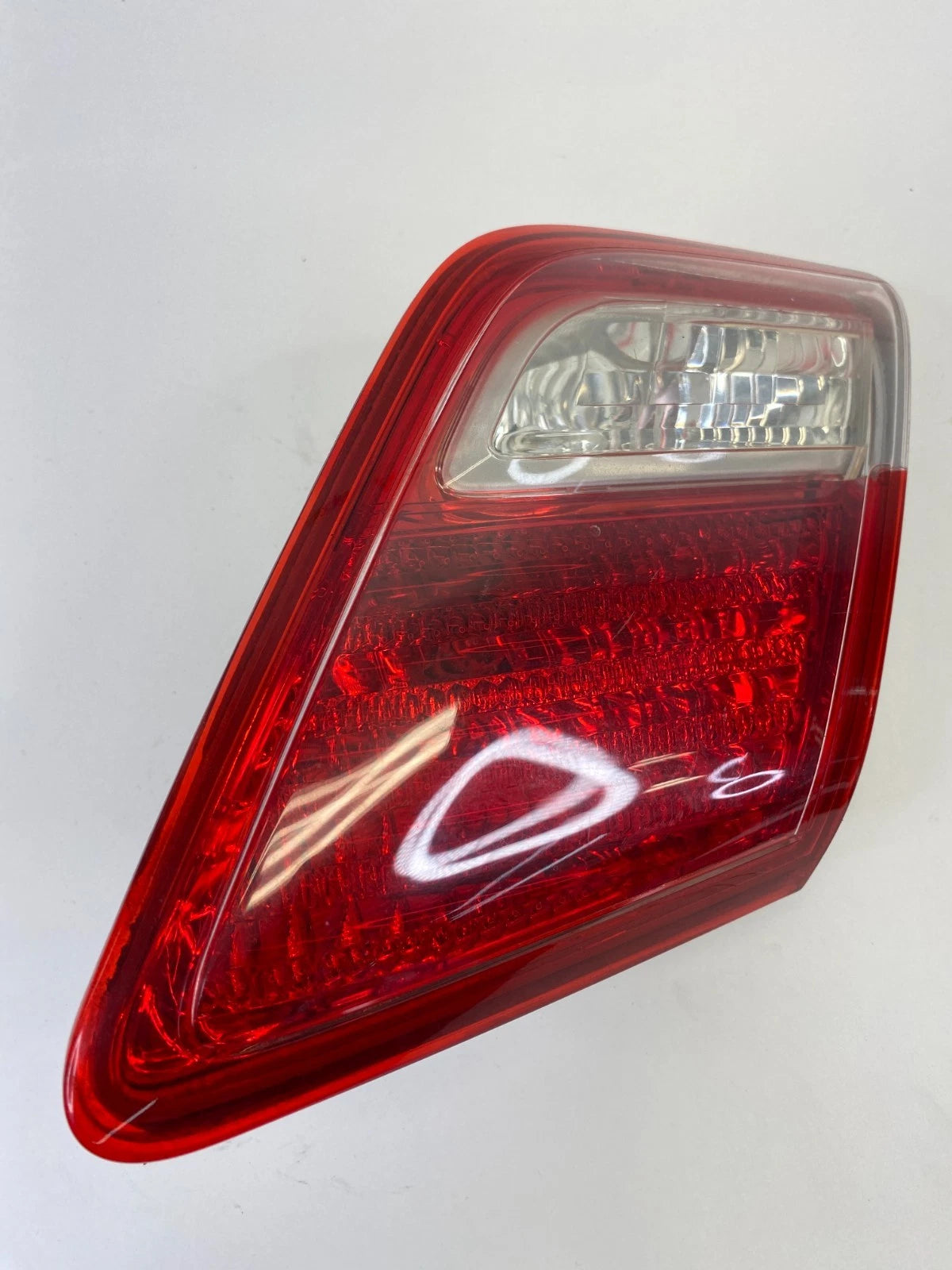 2007-2009 TOYOTA CAMRY REAR RIGHT BACK UP LIGHT TAIL LIGHT TAILLIGHT LAMP OEM