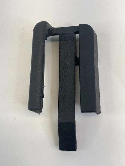 2007-2012 NISSAN ALTIMA RIGHT SIDE SEAT TRACK RAIL END COVER CAP TRIM