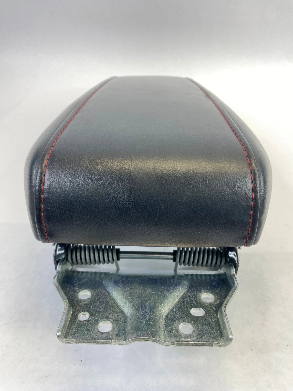 2010-2015 CHEVROLET EQUINOX CENTER CONSOLE ARMREST STORAGE LID FRONT OEM FACTORY
