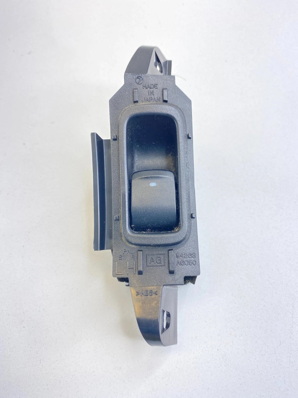2005-2009 SUBARU LEGACY REAR LEFT POWER WINDOW CONTROL SWITCH 94263-AG050 OEM