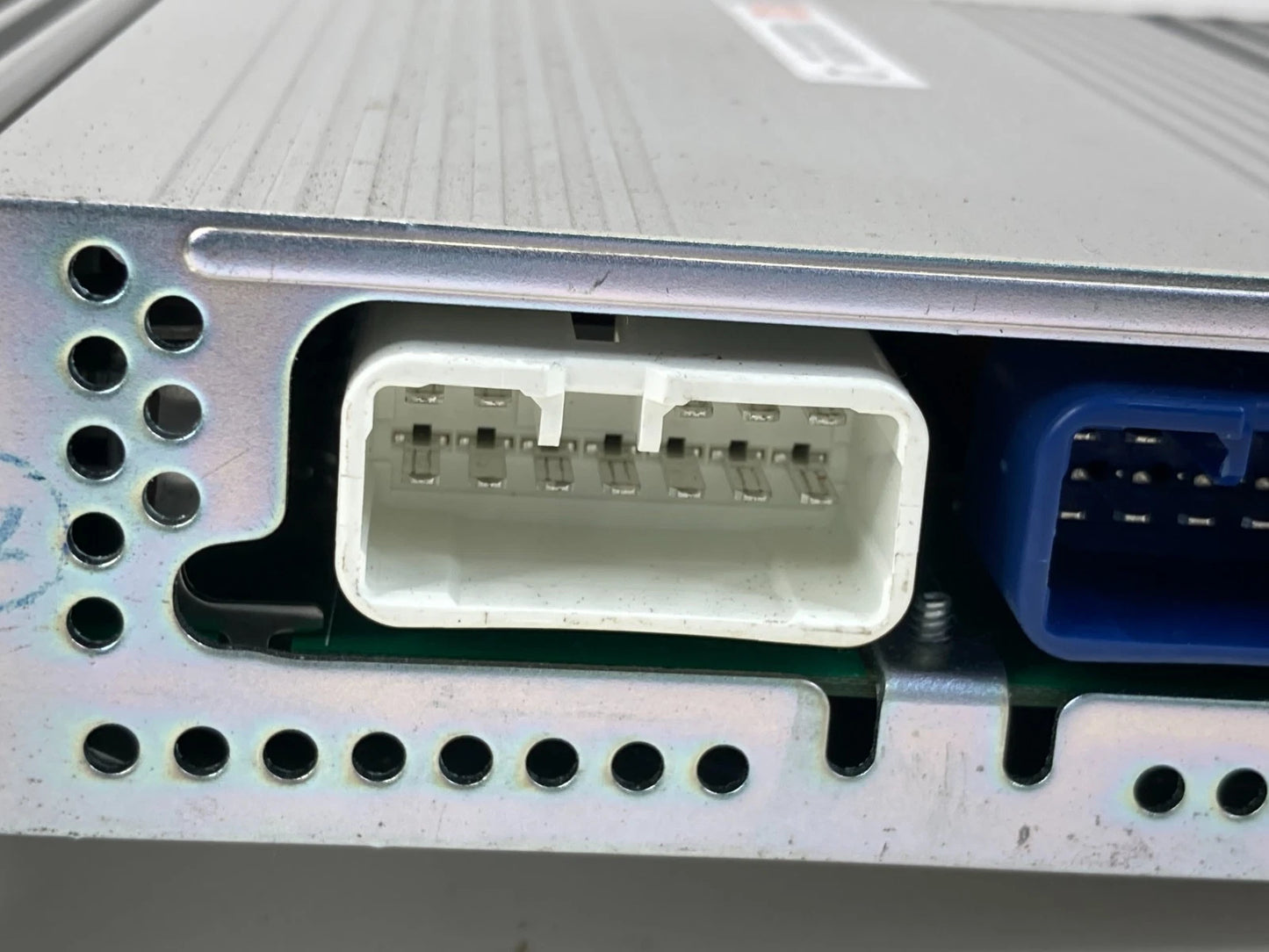 08 09 10 TOYOTA HIGHLANDER RADIO AUDIO AMPLIFIER HARMAN/BECKER 86280-0W280 OEM