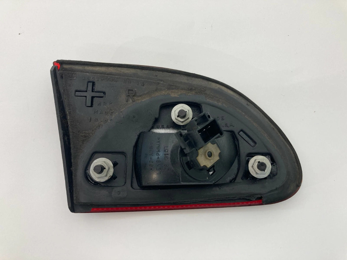 2000-2002 CHEVROLET CAVALIER PASSENGER RIGHT REAR TAIL LIGHT LAMP 16519344 OEM