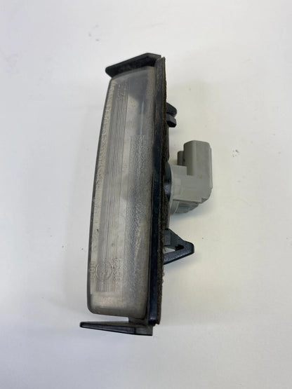 2002-2011 TOYOTA CAMRY REAR TRUNK LID LICENSE PLATE LIGHT LAMP ASSEMBLY