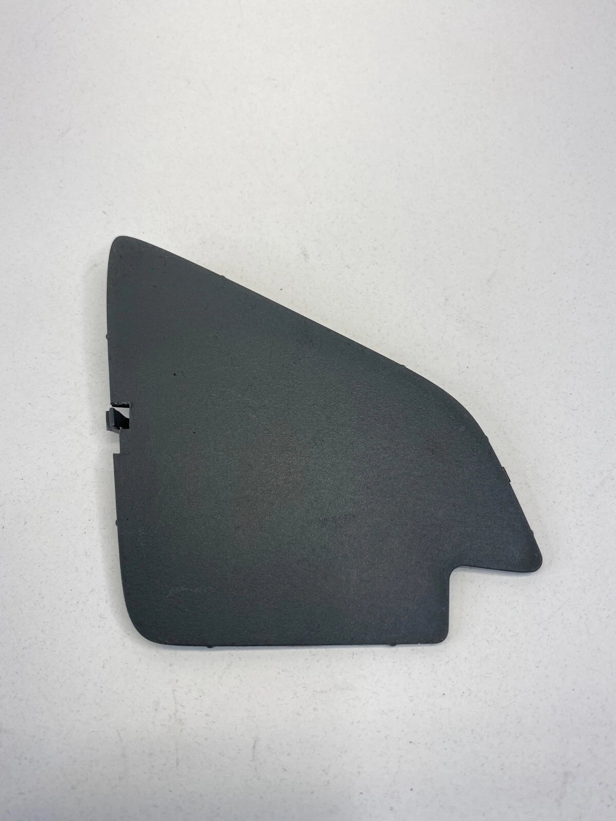 2005-2010 HONDA ODYSSEY FRONT RIGHT SIDE INNER HANDLE SCREW COVER TRIM K62-25301