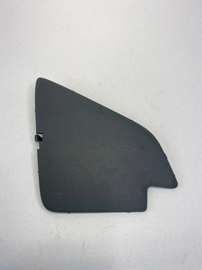 2005-2010 HONDA ODYSSEY FRONT RIGHT SIDE INNER HANDLE SCREW COVER TRIM K62-25301