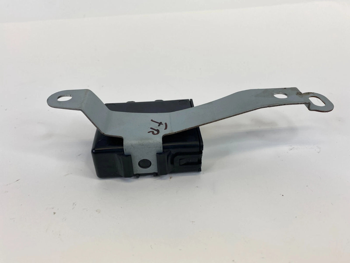 2004-2009 TOYOTA PRIUS FR RIGHT DOOR OSCILLATOR CONTROL MODULE 89991-47030 OEM