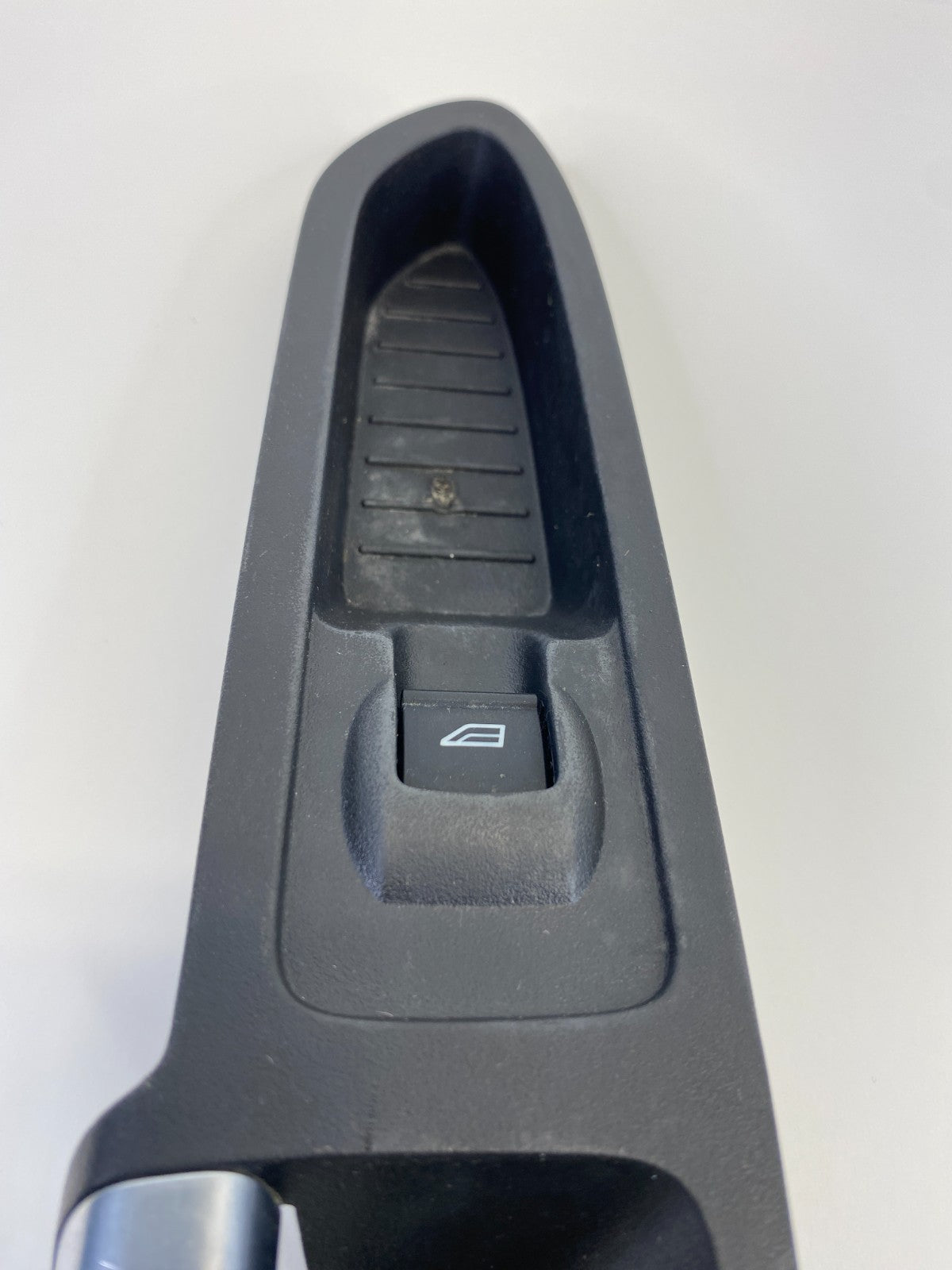 13-19 Ford Escape Front Right Side Door Window Control Switch Trim CJ54S26690AG3